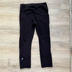 Lululemon Black Cropped Mesh Leggings Size 4